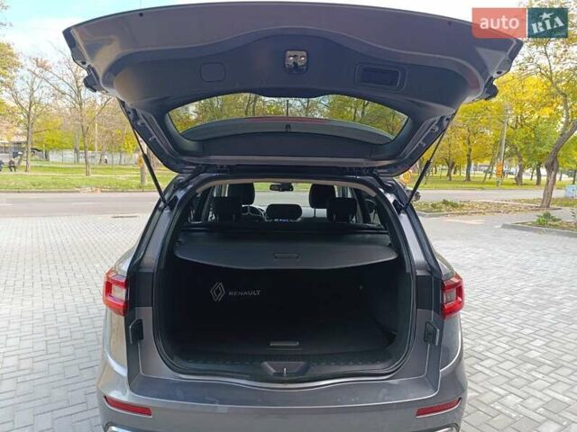 Серый Рено Колеос, объемом двигателя 2.49 л и пробегом 36 тыс. км за 25500 $, фото 69 на Automoto.ua