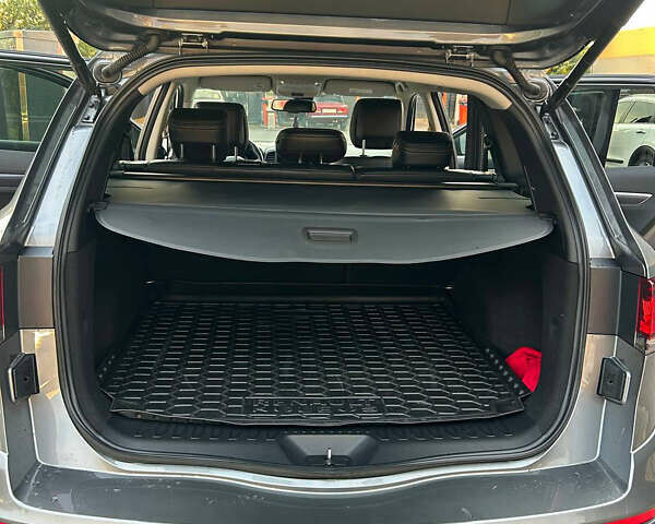 Рено Колеос 2021 в Харькове на Automoto.ua Серый Рено Колеос, объемом двигателя 2.49 л и пробегом 13 тыс. км за 31000 $, фото 18 на Automoto.ua