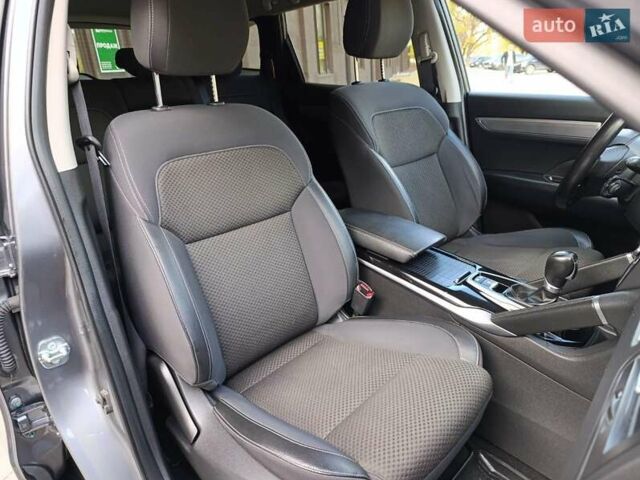 Серый Рено Колеос, объемом двигателя 2.49 л и пробегом 36 тыс. км за 25500 $, фото 63 на Automoto.ua