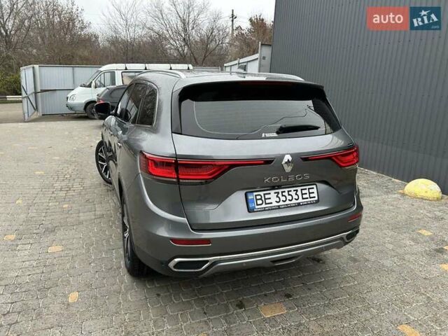 Серый Рено Колеос, объемом двигателя 2 л и пробегом 36 тыс. км за 25500 $, фото 7 на Automoto.ua
