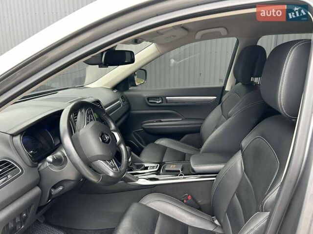 Серый Рено Колеос, объемом двигателя 2 л и пробегом 36 тыс. км за 25500 $, фото 24 на Automoto.ua