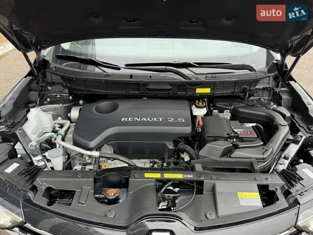 Рено Колеос 2023 в Белой Церкве на Automoto.ua Серый Рено Колеос, объемом двигателя 2.49 л и пробегом 23 тыс. км за 28500 $, фото 33 на Automoto.ua