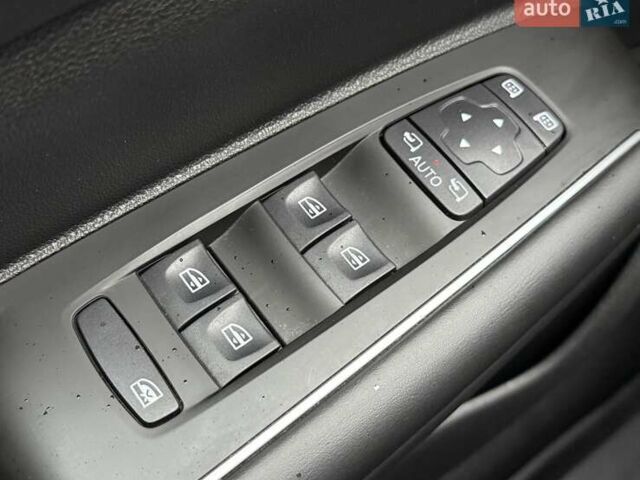 Рено Колеос 2023 в Белой Церкве на Automoto.ua Серый Рено Колеос, объемом двигателя 2.49 л и пробегом 23 тыс. км за 28500 $, фото 67 на Automoto.ua