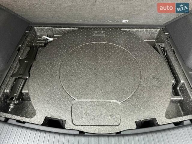 Рено Колеос 2023 в Белой Церкве на Automoto.ua Серый Рено Колеос, объемом двигателя 2.49 л и пробегом 23 тыс. км за 28500 $, фото 36 на Automoto.ua