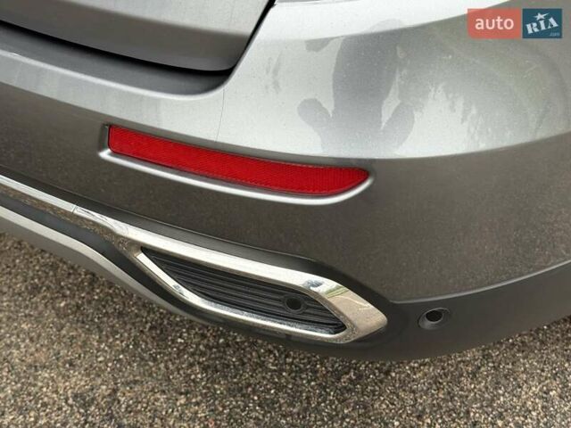 Рено Колеос 2023 в Белой Церкве на Automoto.ua Серый Рено Колеос, объемом двигателя 2.49 л и пробегом 23 тыс. км за 28500 $, фото 24 на Automoto.ua