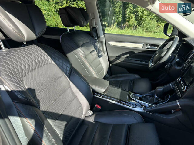 Сірий Рено Колеос, об'ємом двигуна 2.49 л та пробігом 50 тис. км за 27300 $, фото 15 на Automoto.ua