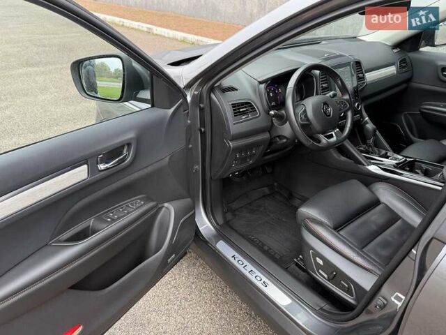Рено Колеос 2023 в Белой Церкве на Automoto.ua Серый Рено Колеос, объемом двигателя 2.49 л и пробегом 23 тыс. км за 28500 $, фото 39 на Automoto.ua