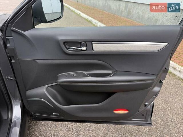 Рено Колеос 2023 в Белой Церкве на Automoto.ua Серый Рено Колеос, объемом двигателя 2.49 л и пробегом 23 тыс. км за 28500 $, фото 61 на Automoto.ua