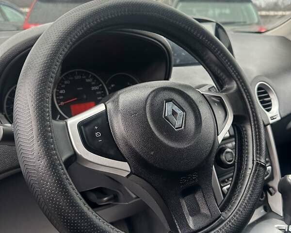 Синій Рено Колеос, об'ємом двигуна 2.5 л та пробігом 270 тис. км за 7300 $, фото 16 на Automoto.ua