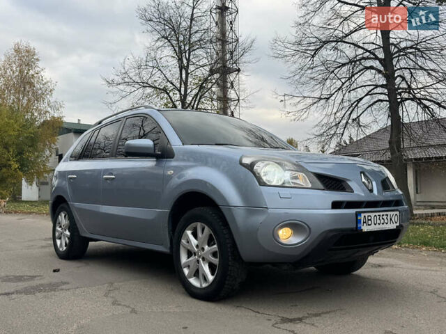 Синий Рено Колеос, объемом двигателя 2.45 л и пробегом 326 тыс. км за 6299 $, фото 4 на Automoto.ua