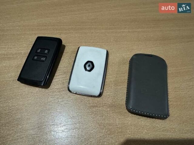 Синий Рено Колеос, объемом двигателя 2 л и пробегом 190 тыс. км за 20999 $, фото 1 на Automoto.ua