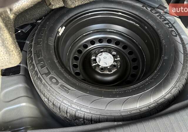 Синий Рено Колеос, объемом двигателя 2 л и пробегом 196 тыс. км за 19900 $, фото 43 на Automoto.ua