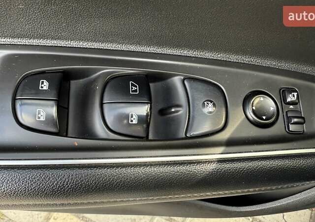 Синий Рено Колеос, объемом двигателя 2 л и пробегом 196 тыс. км за 19900 $, фото 38 на Automoto.ua