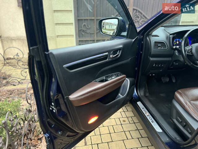 Синій Рено Колеос, об'ємом двигуна 2 л та пробігом 175 тис. км за 18499 $, фото 17 на Automoto.ua
