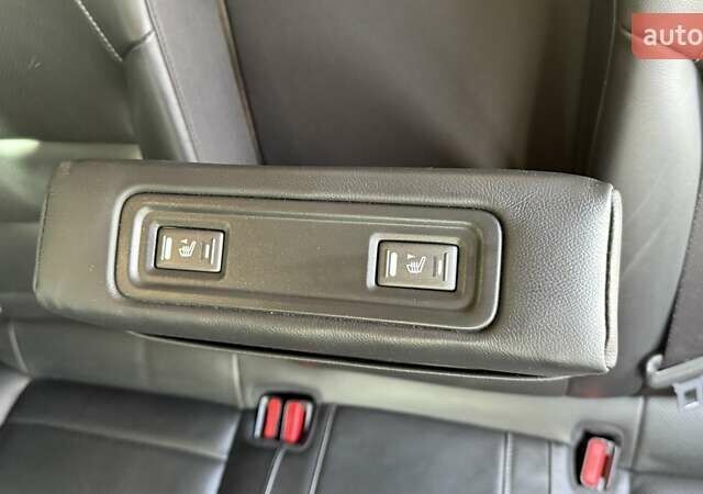 Синий Рено Колеос, объемом двигателя 2 л и пробегом 196 тыс. км за 19900 $, фото 40 на Automoto.ua