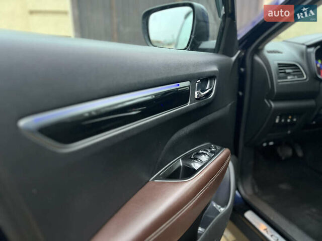 Синій Рено Колеос, об'ємом двигуна 2 л та пробігом 175 тис. км за 18499 $, фото 19 на Automoto.ua