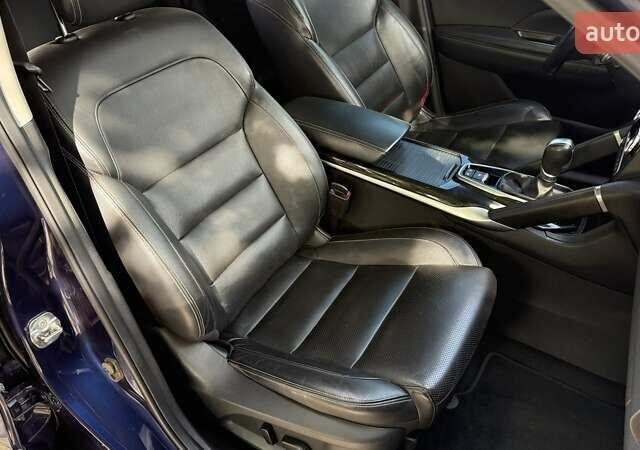 Синий Рено Колеос, объемом двигателя 2 л и пробегом 196 тыс. км за 19900 $, фото 29 на Automoto.ua