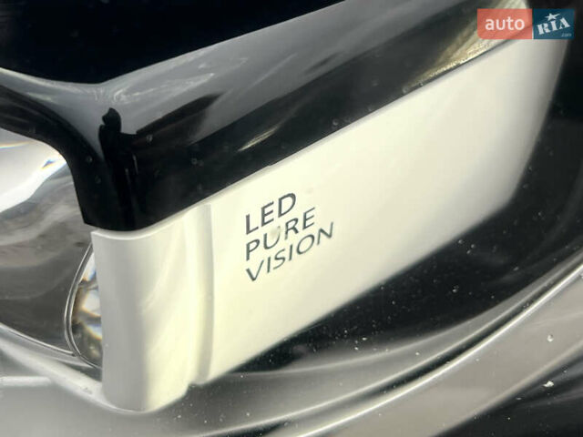 Синий Рено Колеос, объемом двигателя 2 л и пробегом 191 тыс. км за 18900 $, фото 18 на Automoto.ua