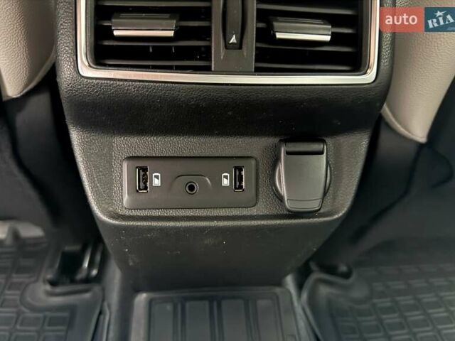 Синий Рено Колеос, объемом двигателя 2 л и пробегом 74 тыс. км за 25800 $, фото 18 на Automoto.ua