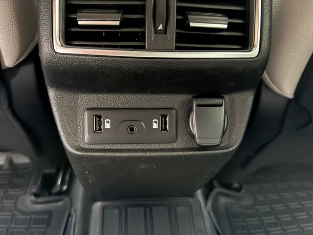 Синий Рено Колеос, объемом двигателя 2 л и пробегом 74 тыс. км за 25800 $, фото 18 на Automoto.ua