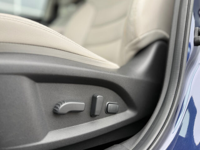 Синий Рено Колеос, объемом двигателя 2 л и пробегом 74 тыс. км за 25800 $, фото 30 на Automoto.ua