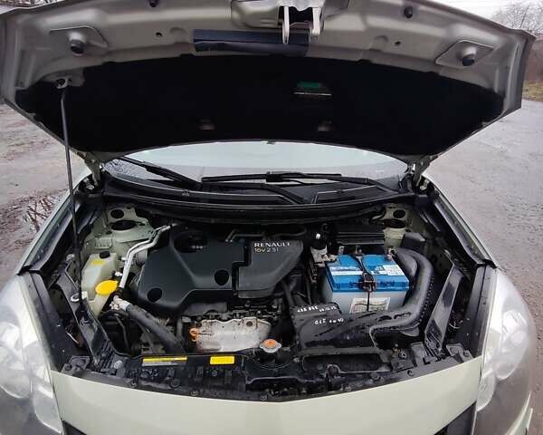 Зеленый Рено Колеос, объемом двигателя 2.49 л и пробегом 258 тыс. км за 7800 $, фото 29 на Automoto.ua