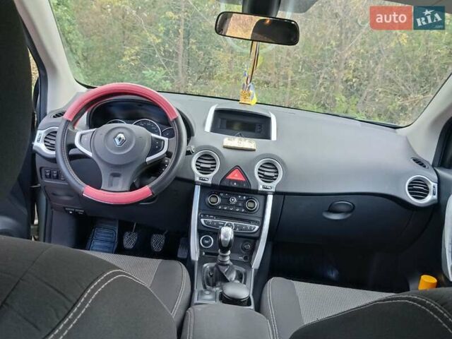 Зеленый Рено Колеос, объемом двигателя 2 л и пробегом 296 тыс. км за 8200 $, фото 7 на Automoto.ua