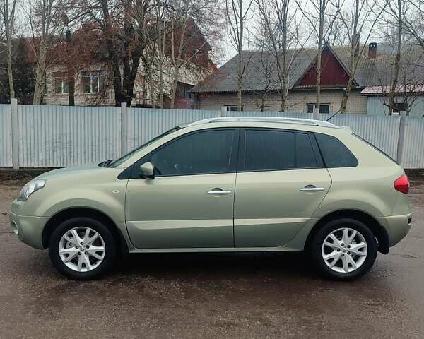 Зеленый Рено Колеос, объемом двигателя 2.49 л и пробегом 258 тыс. км за 7800 $, фото 1 на Automoto.ua