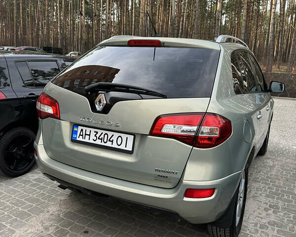 Зеленый Рено Колеос, объемом двигателя 2.5 л и пробегом 82 тыс. км за 9000 $, фото 3 на Automoto.ua