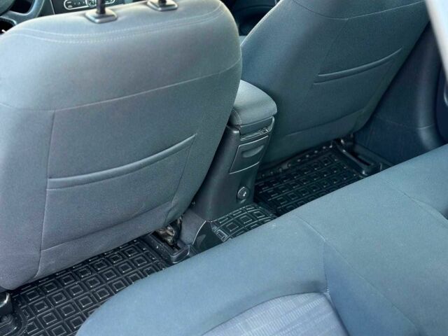 Белый Рено Лагуна, объемом двигателя 1.9 л и пробегом 231 тыс. км за 4990 $, фото 20 на Automoto.ua