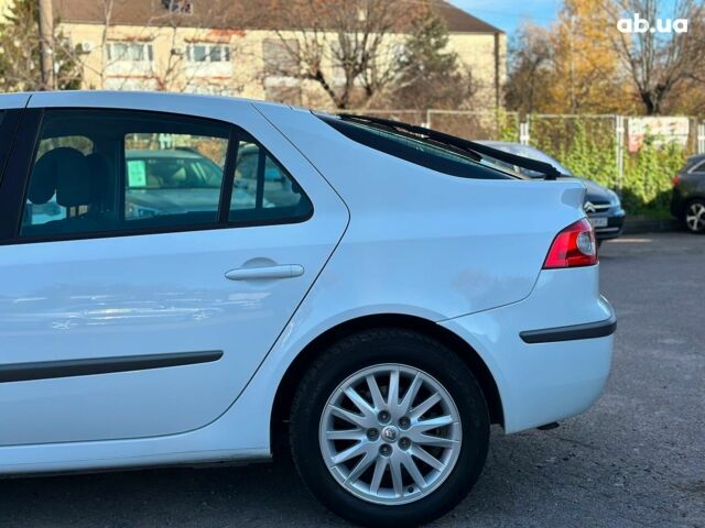 Белый Рено Лагуна, объемом двигателя 1.9 л и пробегом 231 тыс. км за 4990 $, фото 13 на Automoto.ua