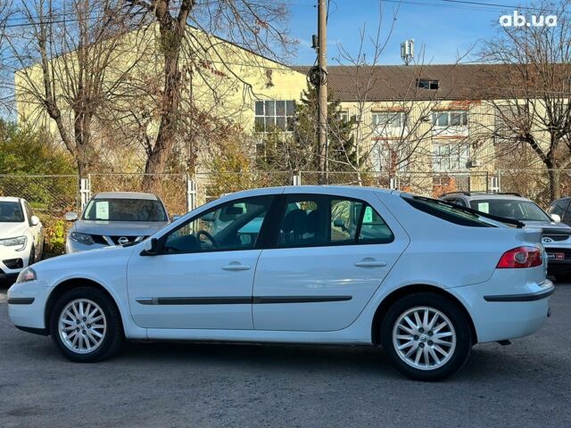 Белый Рено Лагуна, объемом двигателя 1.9 л и пробегом 231 тыс. км за 4990 $, фото 12 на Automoto.ua