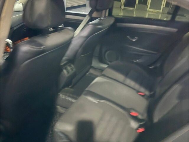 Белый Рено Лагуна, объемом двигателя 1.5 л и пробегом 250 тыс. км за 5666 $, фото 7 на Automoto.ua