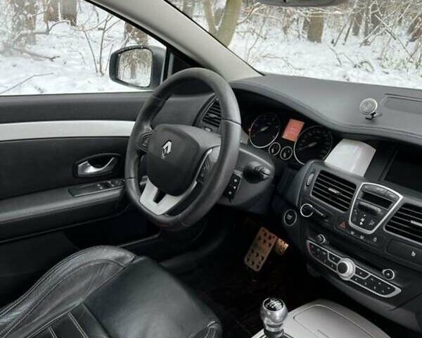 Рено Лагуна 2010 в Виннице на Automoto.ua Белый Рено Лагуна, объемом двигателя 2.02 л и пробегом 210 тыс. км за 6500 $, фото 24 на Automoto.ua