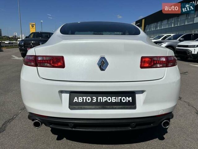 Білий Рено Лагуна, об'ємом двигуна 2 л та пробігом 242 тис. км за 8700 $, фото 5 на Automoto.ua