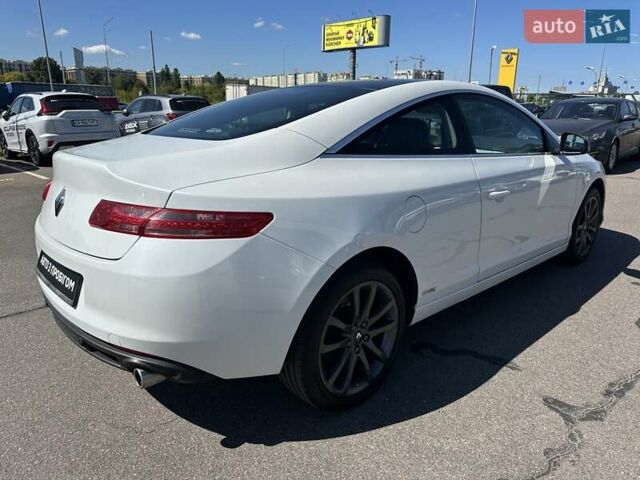 Білий Рено Лагуна, об'ємом двигуна 2 л та пробігом 242 тис. км за 8700 $, фото 6 на Automoto.ua