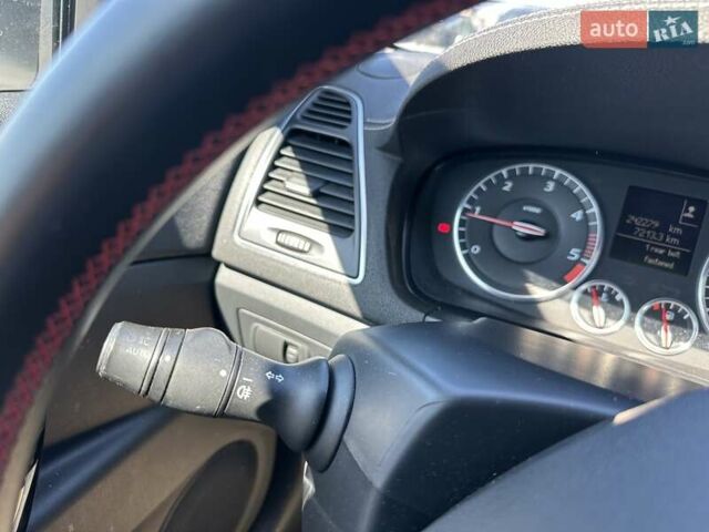 Білий Рено Лагуна, об'ємом двигуна 2 л та пробігом 242 тис. км за 8700 $, фото 17 на Automoto.ua