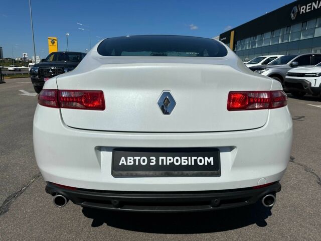 Белый Рено Лагуна, объемом двигателя 2 л и пробегом 242 тыс. км за 8700 $, фото 5 на Automoto.ua