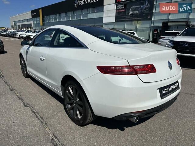 Білий Рено Лагуна, об'ємом двигуна 2 л та пробігом 242 тис. км за 8700 $, фото 4 на Automoto.ua