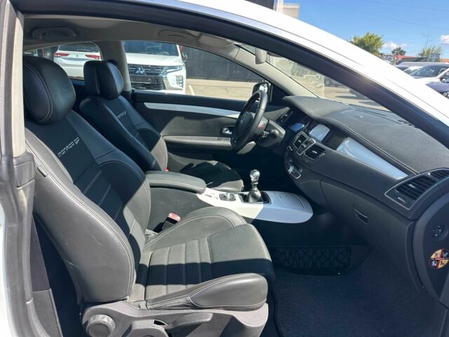 Белый Рено Лагуна, объемом двигателя 2 л и пробегом 242 тыс. км за 8700 $, фото 12 на Automoto.ua