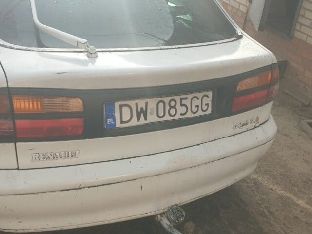 Білий Рено Лагуна, об'ємом двигуна 0 л та пробігом 1000 тис. км за 500 $, фото 2 на Automoto.ua