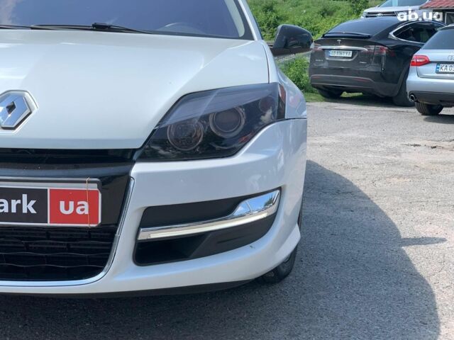 Белый Рено Лагуна, объемом двигателя 2 л и пробегом 271 тыс. км за 8190 $, фото 9 на Automoto.ua
