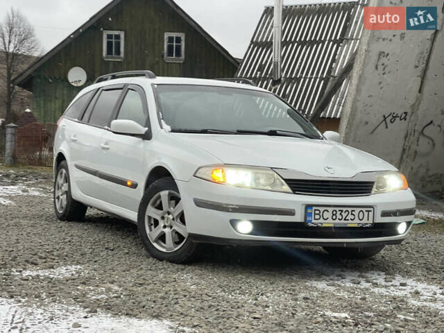 Білий Рено Лагуна, об'ємом двигуна 1.9 л та пробігом 300 тис. км за 2999 $, фото 1 на Automoto.ua