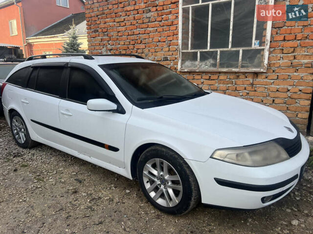 Белый Рено Лагуна, объемом двигателя 1.9 л и пробегом 270 тыс. км за 1999 $, фото 1 на Automoto.ua