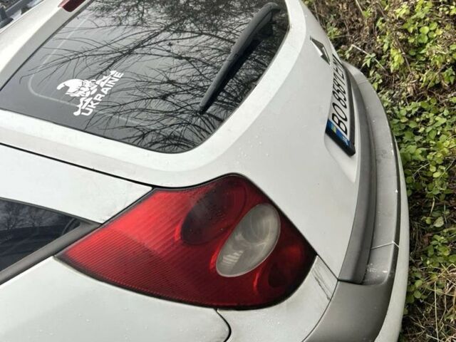 Білий Рено Лагуна, об'ємом двигуна 1.9 л та пробігом 210 тис. км за 1900 $, фото 5 на Automoto.ua