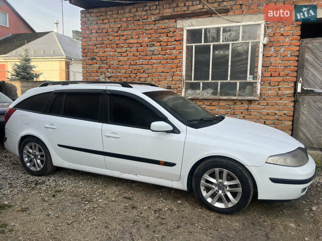 Белый Рено Лагуна, объемом двигателя 1.9 л и пробегом 270 тыс. км за 1999 $, фото 2 на Automoto.ua