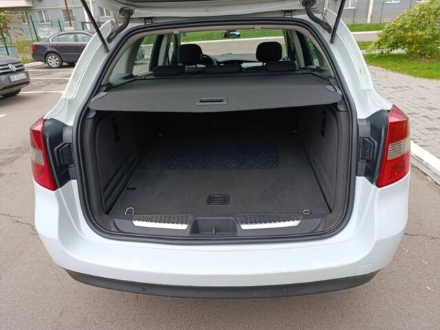 Рено Лагуна 2009 в Харькове на Automoto.ua Белый Рено Лагуна, объемом двигателя 1.5 л и пробегом 197 тыс. км за 5850 $, фото 7 на Automoto.ua