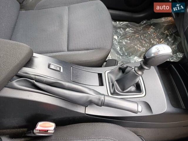 Рено Лагуна 2009 в Харькове на Automoto.ua Белый Рено Лагуна, объемом двигателя 1.46 л и пробегом 197 тыс. км за 5850 $, фото 16 на Automoto.ua