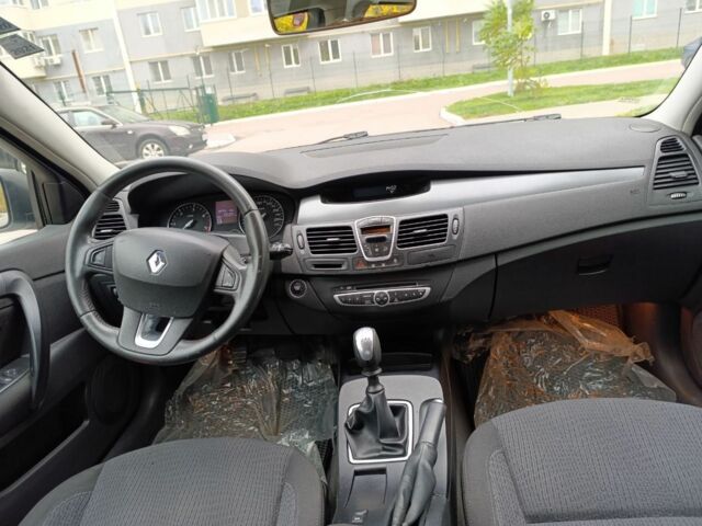 Рено Лагуна 2009 в Харькове на Automoto.ua Белый Рено Лагуна, объемом двигателя 1.5 л и пробегом 197 тыс. км за 5850 $, фото 5 на Automoto.ua