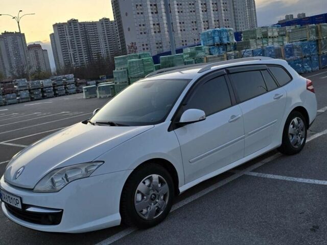 Білий Рено Лагуна, об'ємом двигуна 2 л та пробігом 280 тис. км за 6900 $, фото 6 на Automoto.ua